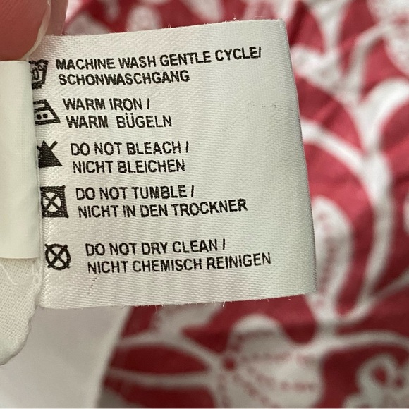 Zero Base Red and White Floral Patterned Skirt with Liner Size 36 - Picture 9 of 10